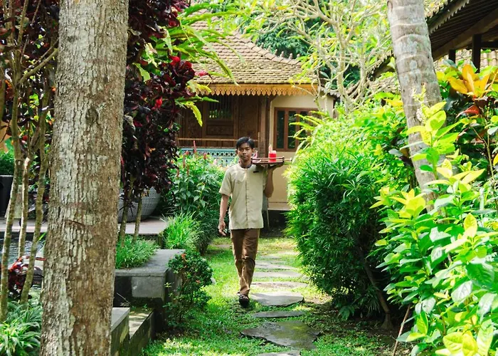 Kakul Heritage Villa *